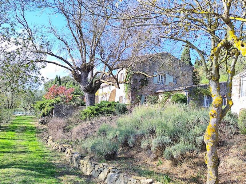 ,