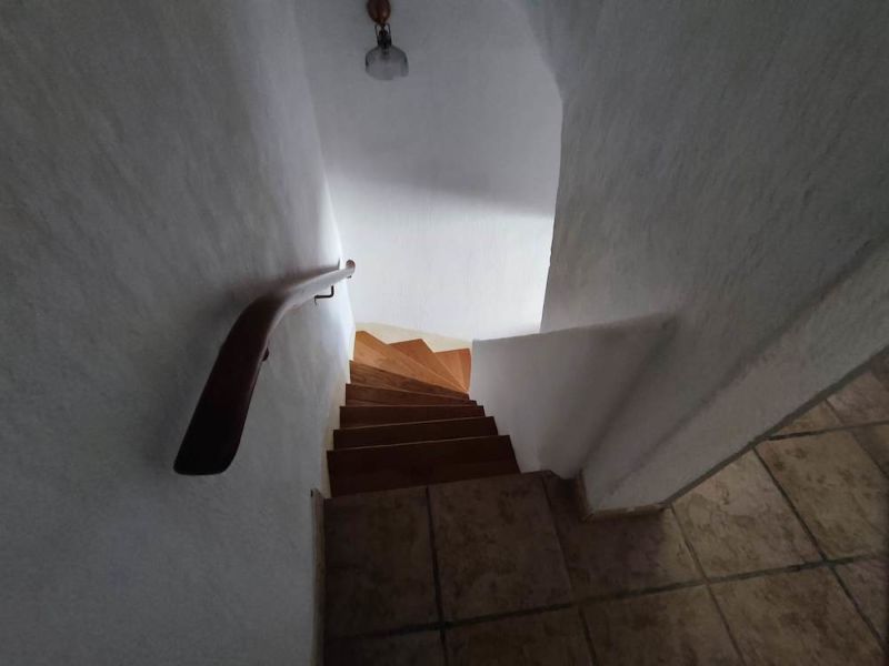 ,